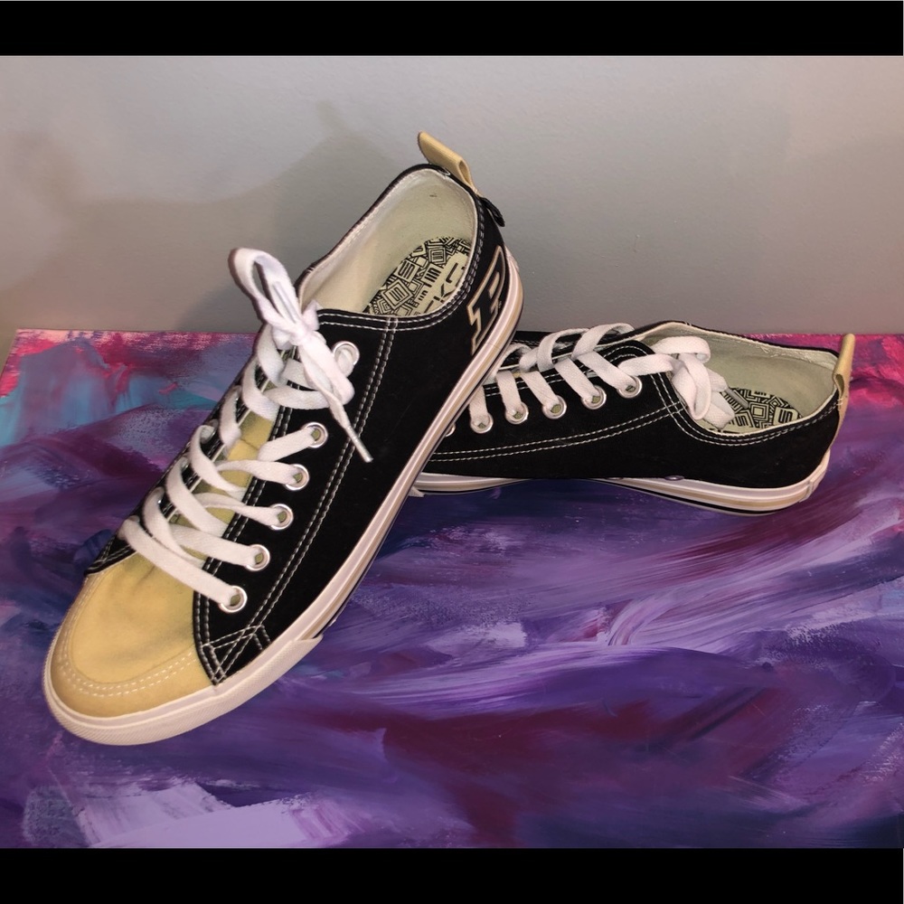 Purdue University Sneakers Men’s 8 Women’s 10